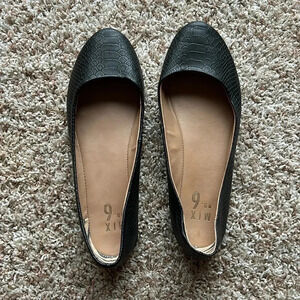 Black Flats | Black Flat Shoes | Classic | Business Casual | Mix No 6 Shoes